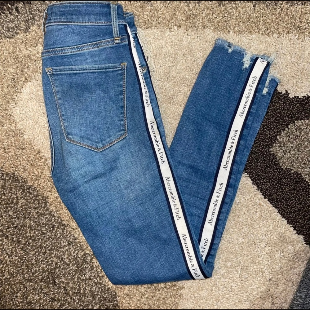 Abercrombie Logo Tape Jeans